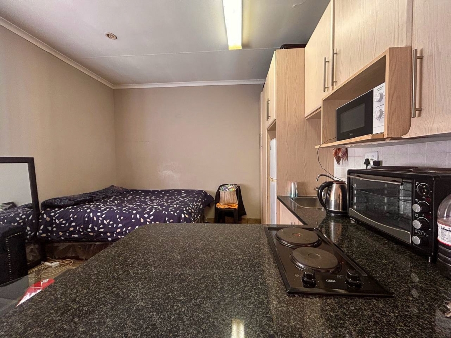 1 Bedroom Property for Sale in Dassie Rand North West